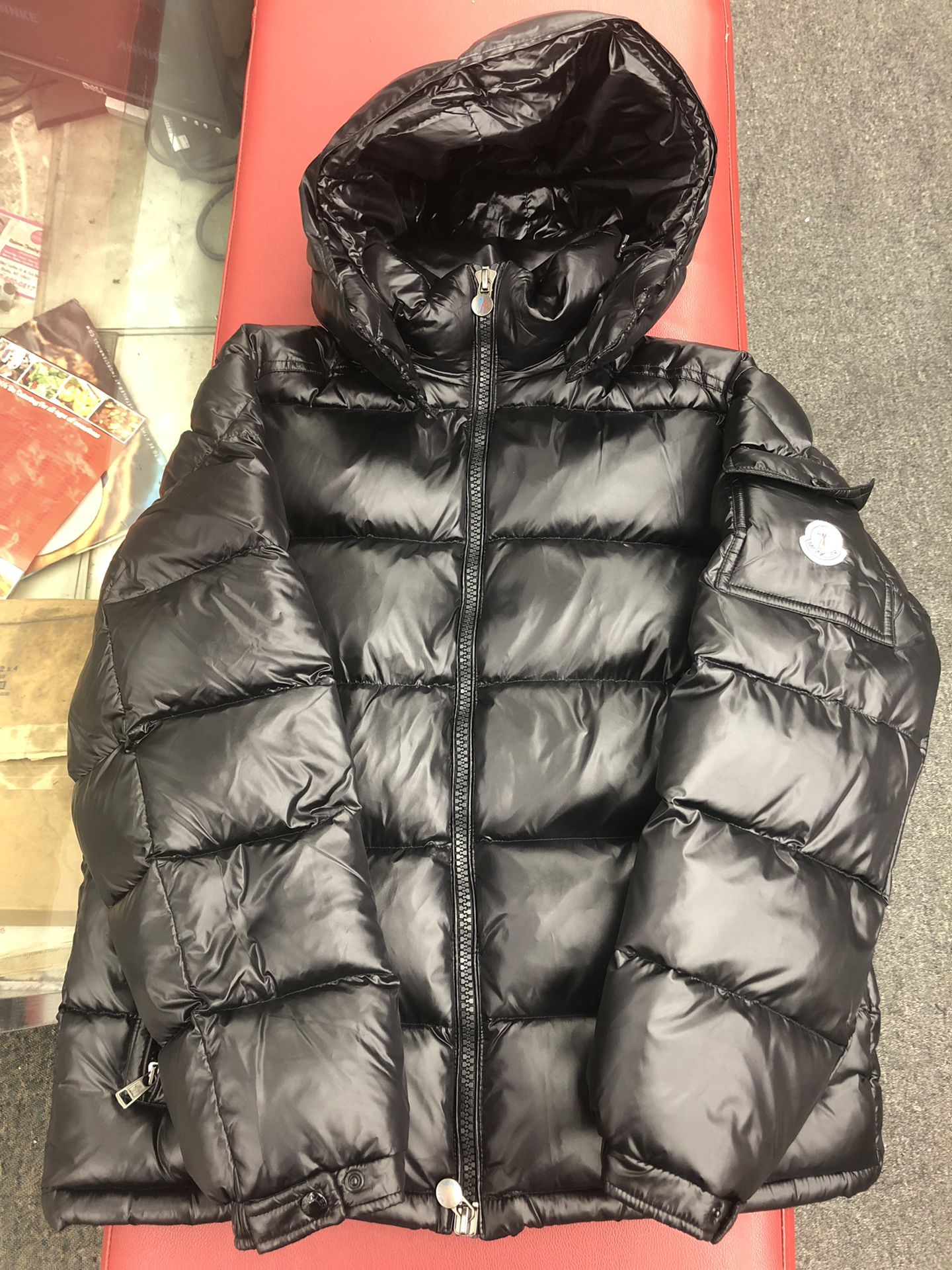 Moncler, size 5 (Fits as slim fit XL and normal L)