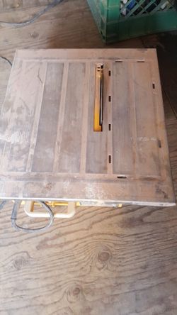 Small tile saw