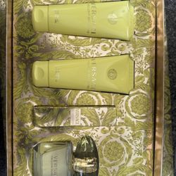 Versace Yellow Diamond Perfume Set 