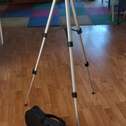 Gysker Telescope for sale, complete w/bag and stand