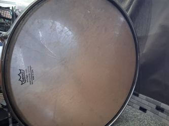 Remo black snare drum