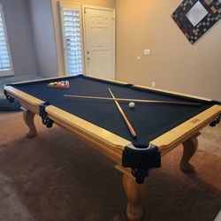 Connelly Pool Table 