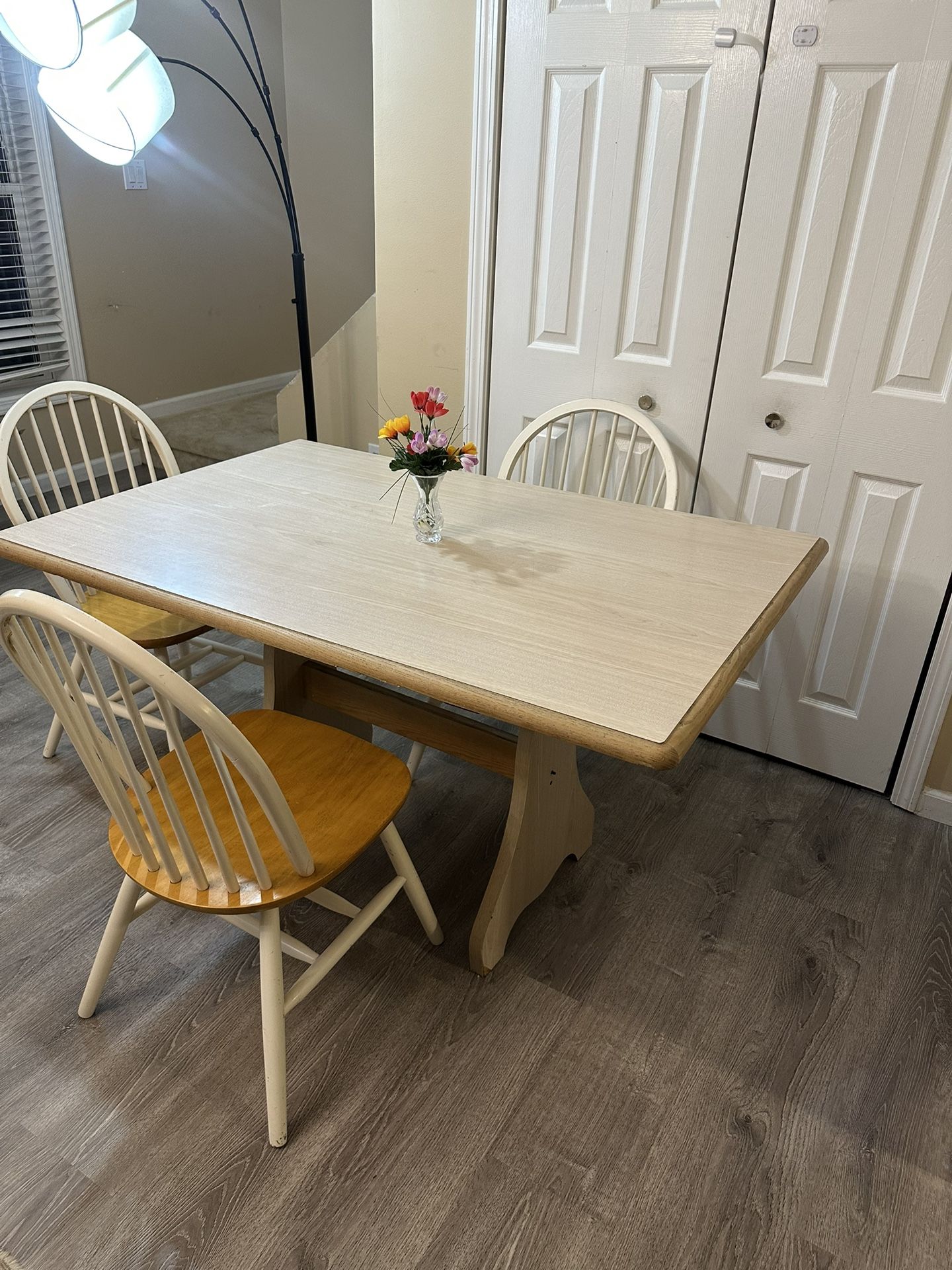Dining Table And Chairs ( 4 Chairs)