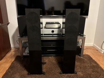 KEF R7 Speakers Non Meta