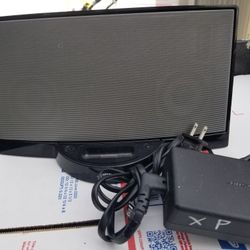 Bose SoundDock Series I 30 pin iPod/iPhone Speaker Dock/Power Cord/Works Great!!