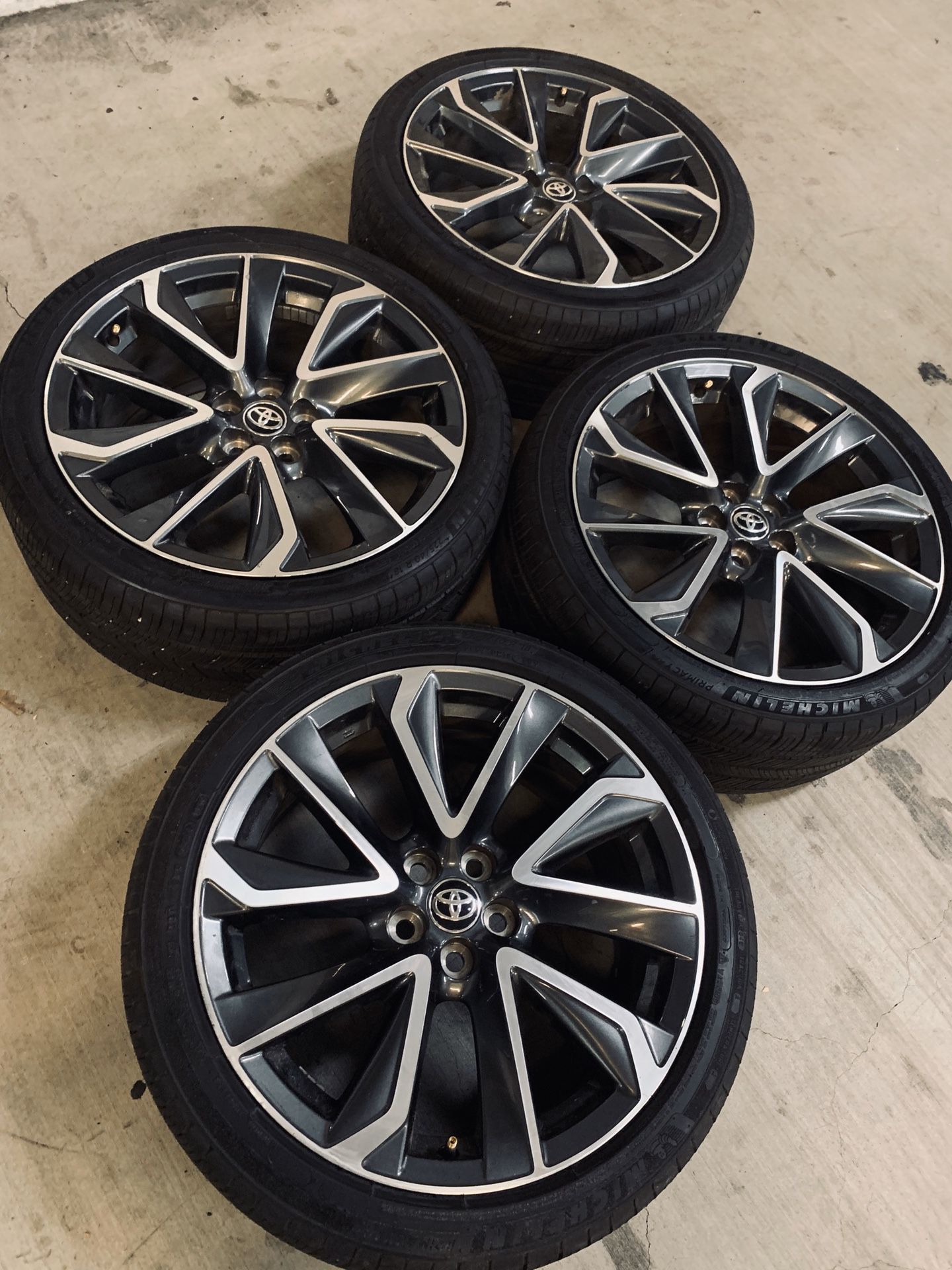 Toyota Corolla XSE Wheels Rims Tires Rines 2020