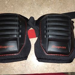 Knee pads  (rodilleras) Snap On 