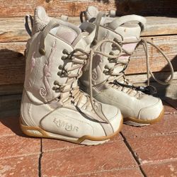 Snowboard Boots 