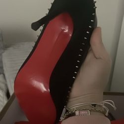 Red Bottoms Size 38