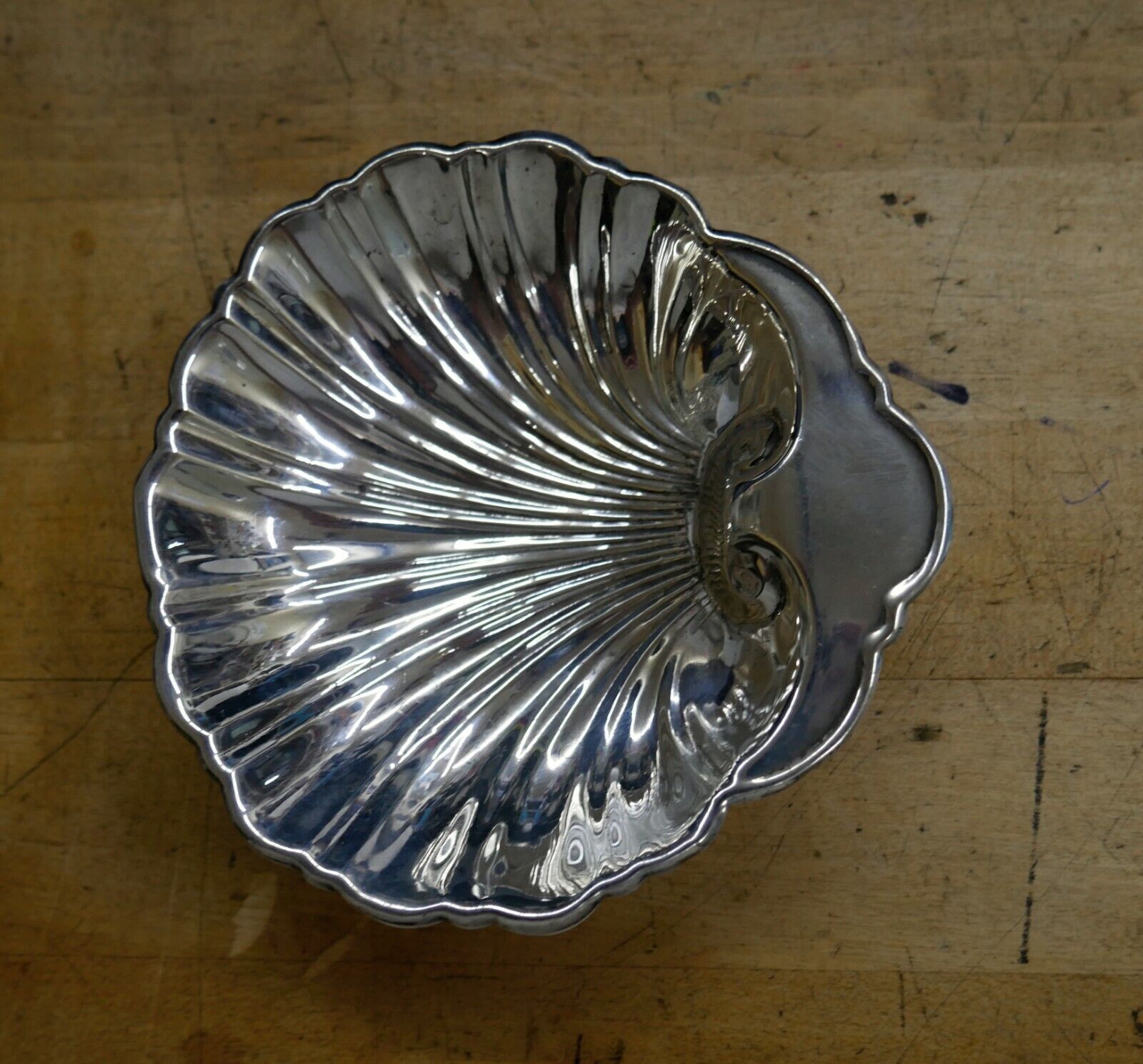 STERLING SILVER SHELL DISH 71.7 GRAMS MINT CONDITION