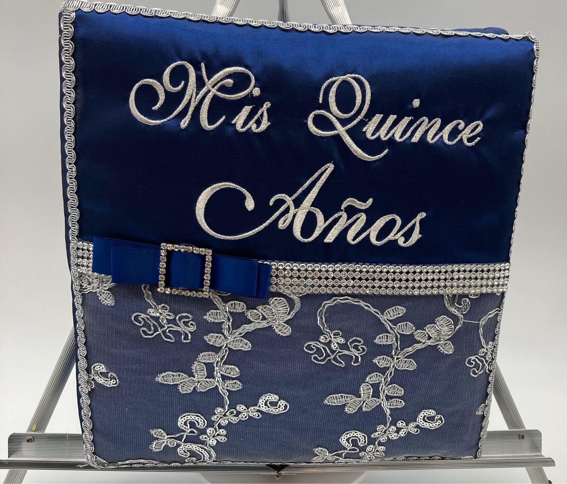 NEW Mis Quince Años Embroidery Photo Album