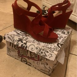 Brand New Shoes  /     Size 7.5