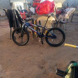 To Win Falcon 20-in Tires And Rims And They Hold Air Didn't Use Condition But Rides Good No Issues