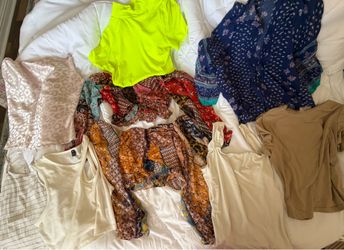 8 tops, 1 cardigan