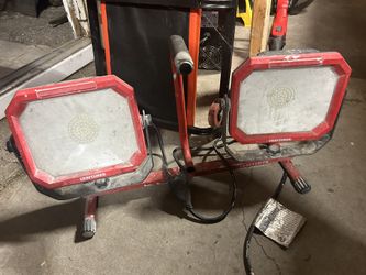 Craftsman Light