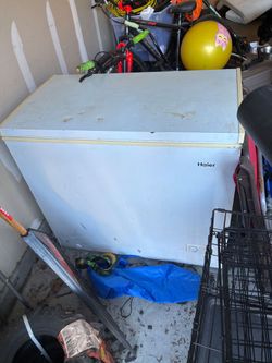 Deep freezer