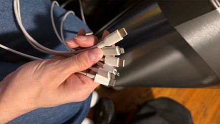 USB-C to Lighting cables