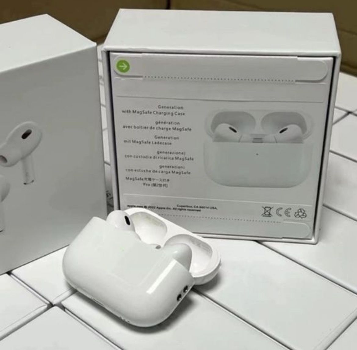✨ Apple AirPods Pro 2nd Gen — Like New, Authentic & Ready to Go! ✨