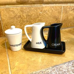 Cream and Sugar Set