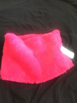 Gymboree - Girls Hot Pink Muff