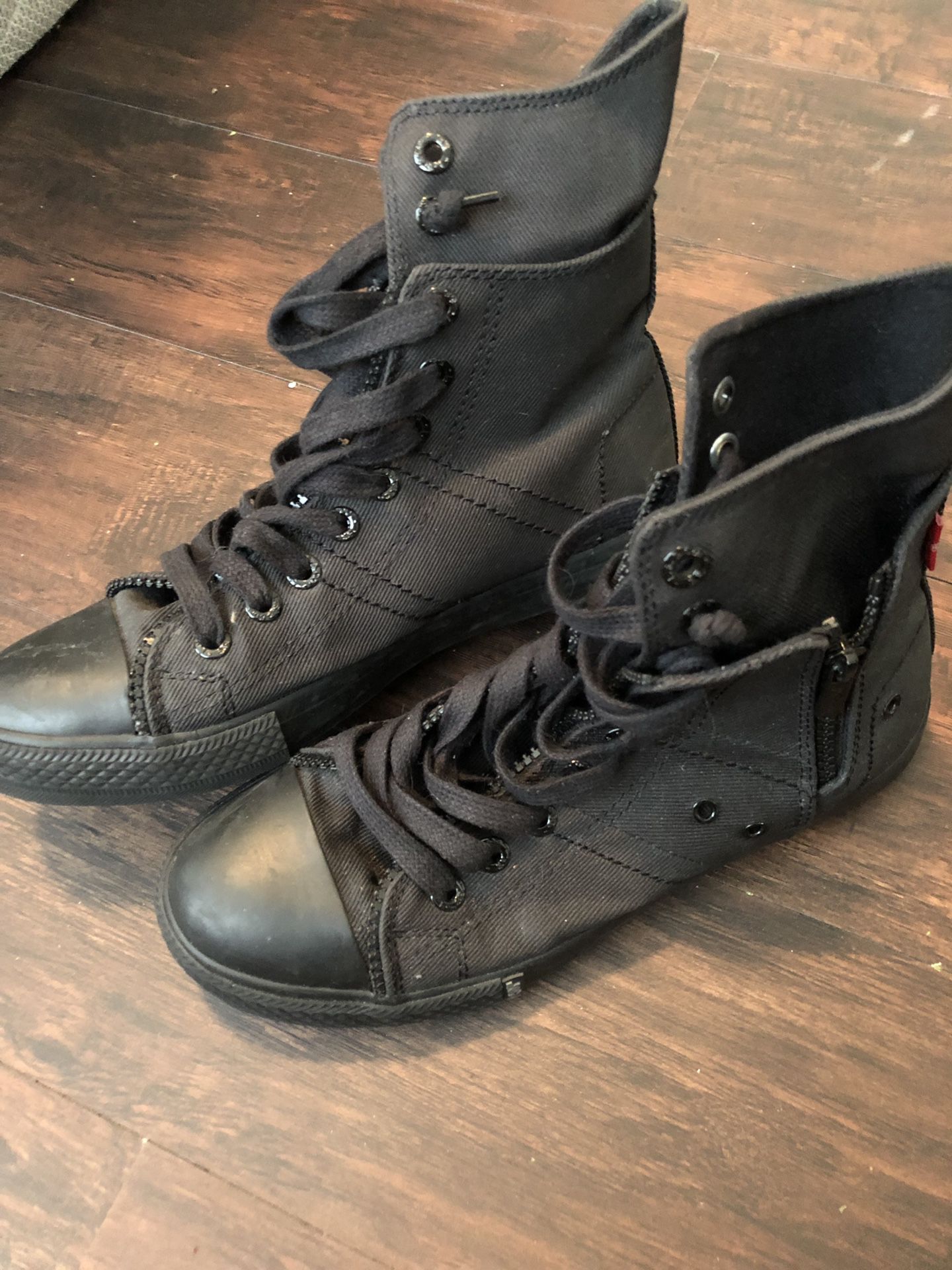 Black Levi Boots
