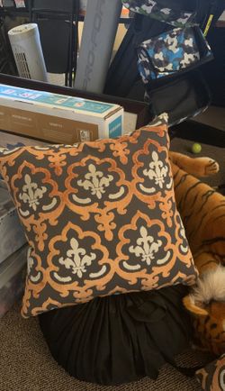 Pillows- Deceptive orange n gray/ Fall Theme 