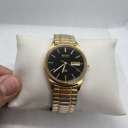 🌑🌕Luxury Vintage Black Presidential Men Seiko SQ Bilingual Day/Date 80s🌕🌑