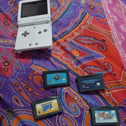 Game Boy  4 Game 