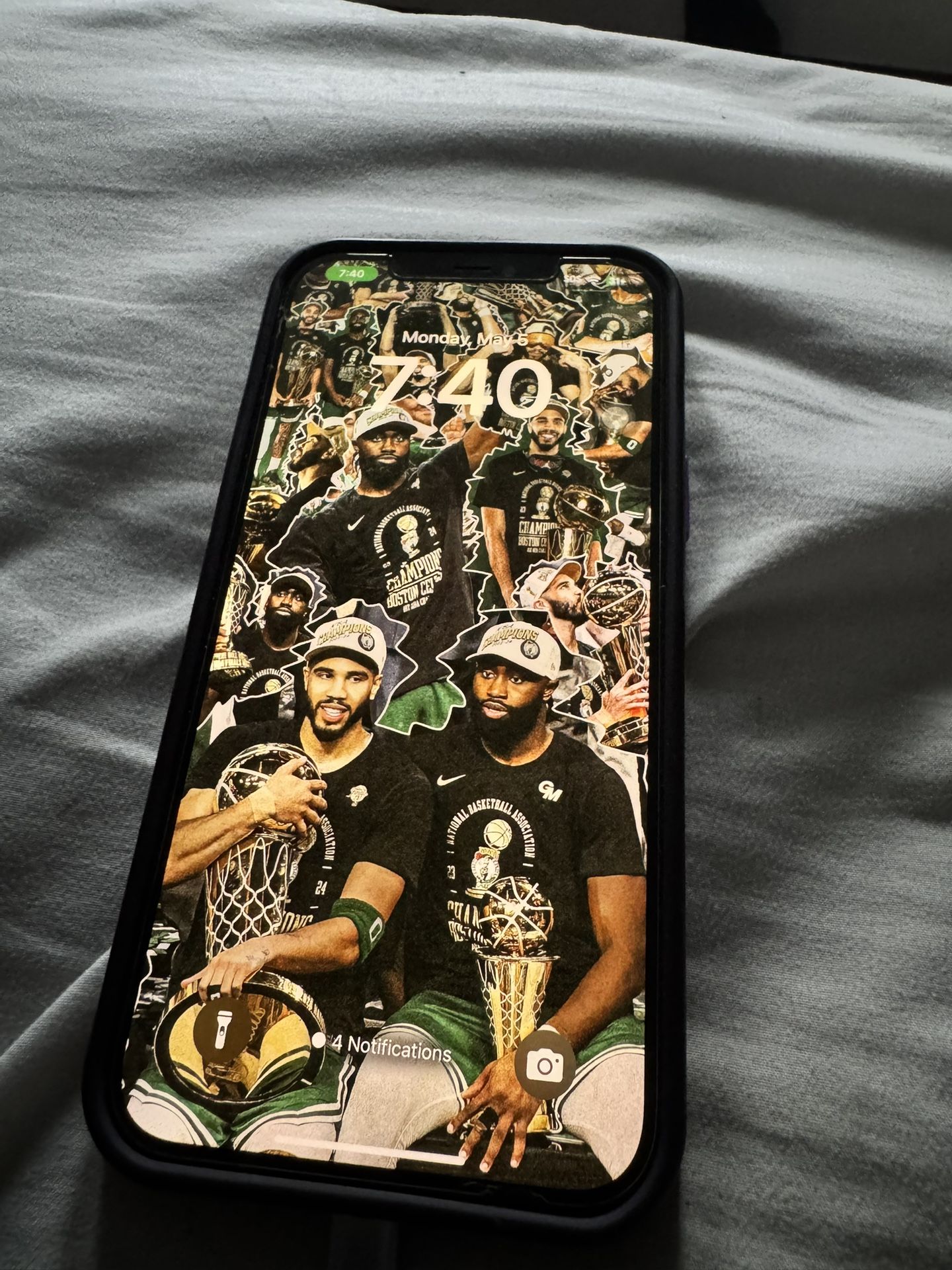 iPhone 12 Pro Max.