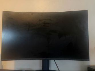 Alienware monitor 32 cruve
