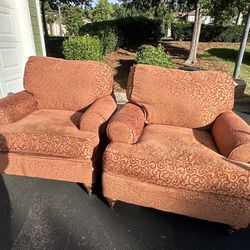 Comfortable Chairs 