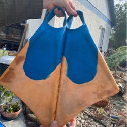 Churchill’s Body Surf