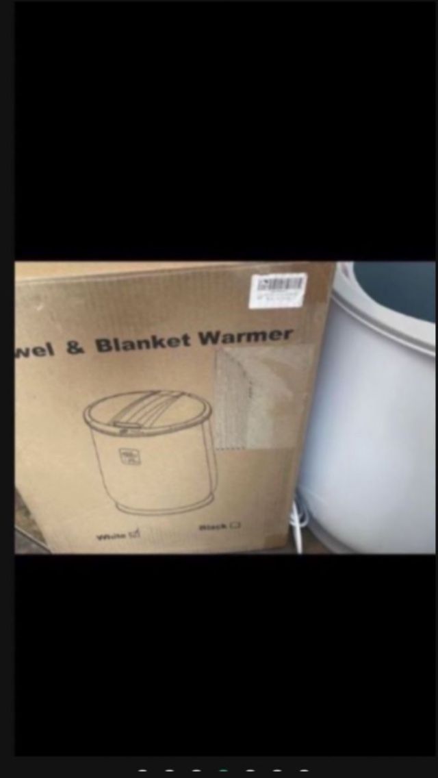 Towel Warmer, 20L brand new in the box open box for photos