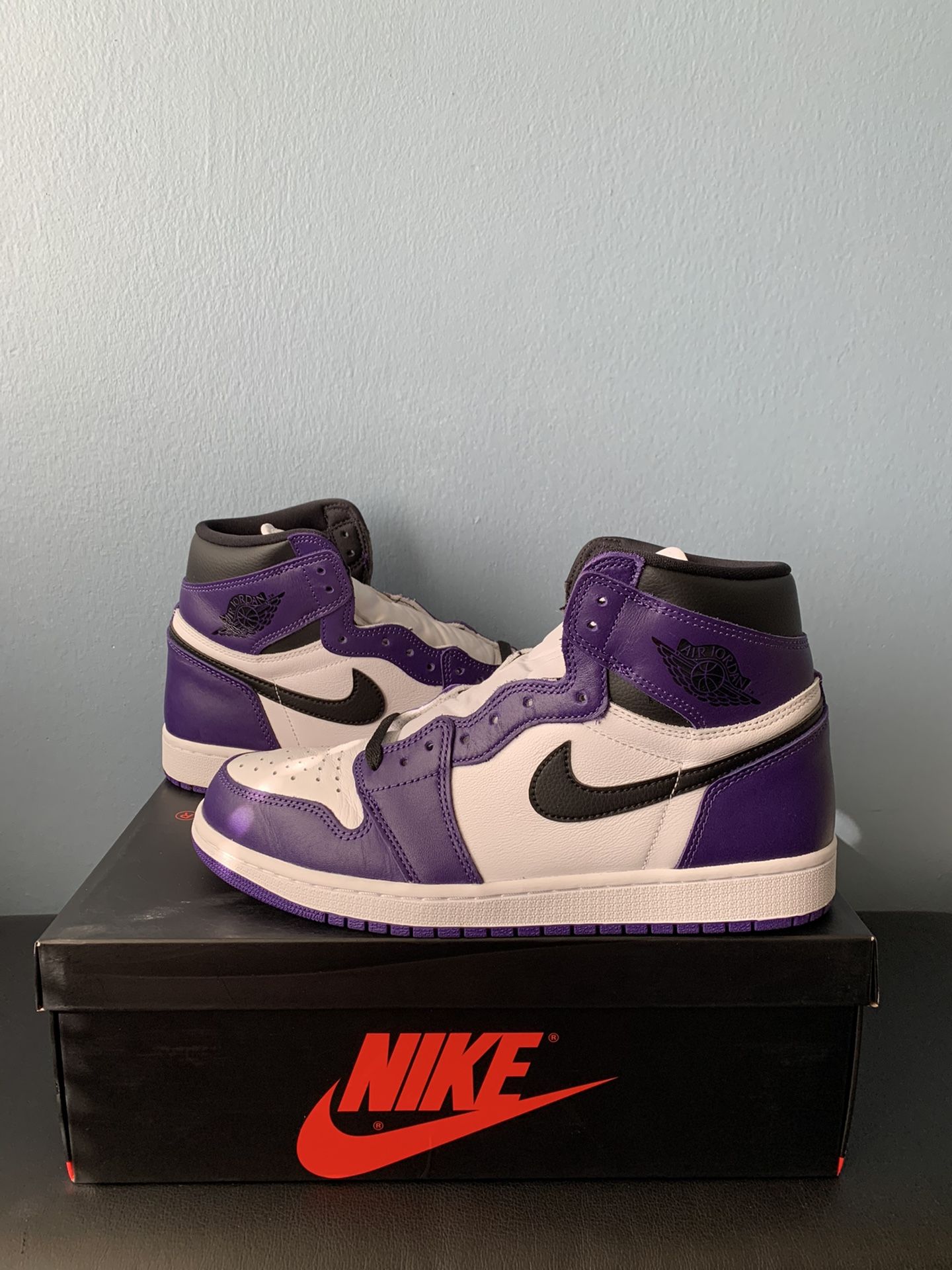 Jordan 1 court purple size 10.5