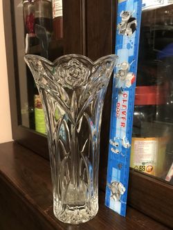 Flower vase, Crystal