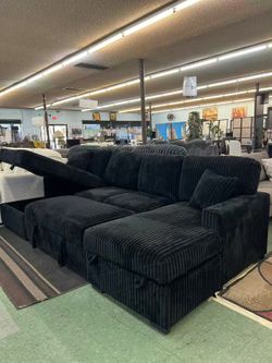 🚚Hot Deal🚚Brand New Sectional Couch With Storage Chaise and pull out Sectional $1050, Payment Available, Delivery Available.