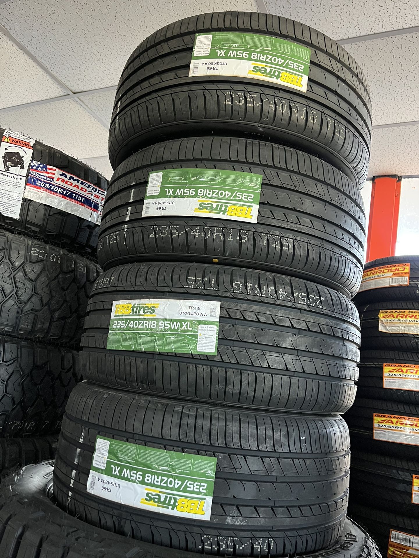 🔥📲235/40/R18 Vendo Llantas Nuevas Marca Tbb Tires