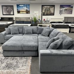 Huge Family Sofa Sectional w/ Free Big Ottoman 