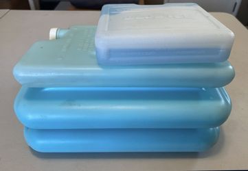 ICE CHEST COLD ICE PACKS