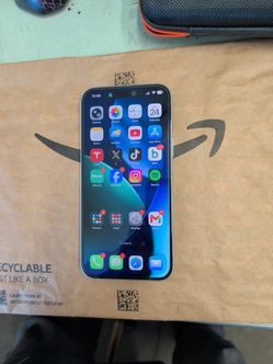 iPhone 15 plus 128gb unlocked phone any carrier