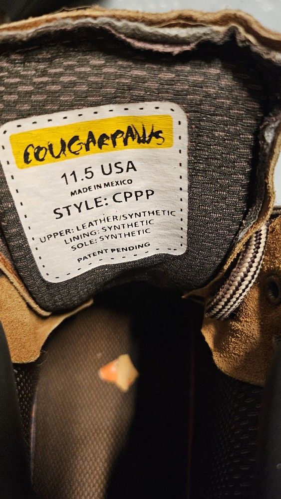 Like New Cougar Paw Roofing Boots