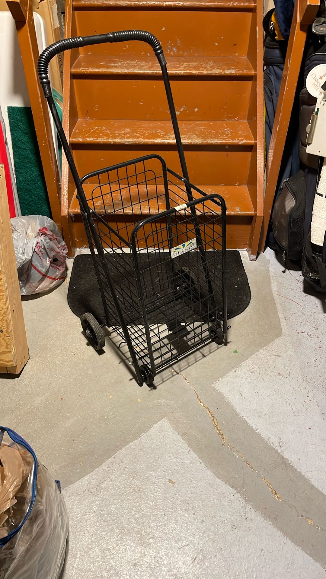 Shopping Cart With Wheels 