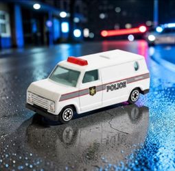 1981 Yatming #1501 White Ford Econoline Police Transport Van Wagon Die-Cast 1:64 Toy. This is a Yatming No. 1501 Ford Econoline E-150 Police Emergency