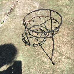 Shorter Metal Plant Stand