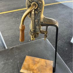 Rogar Estate Antique Brass Table Top Wine Bottle Opener w/ Wood Stand Corkscrew (working!!)