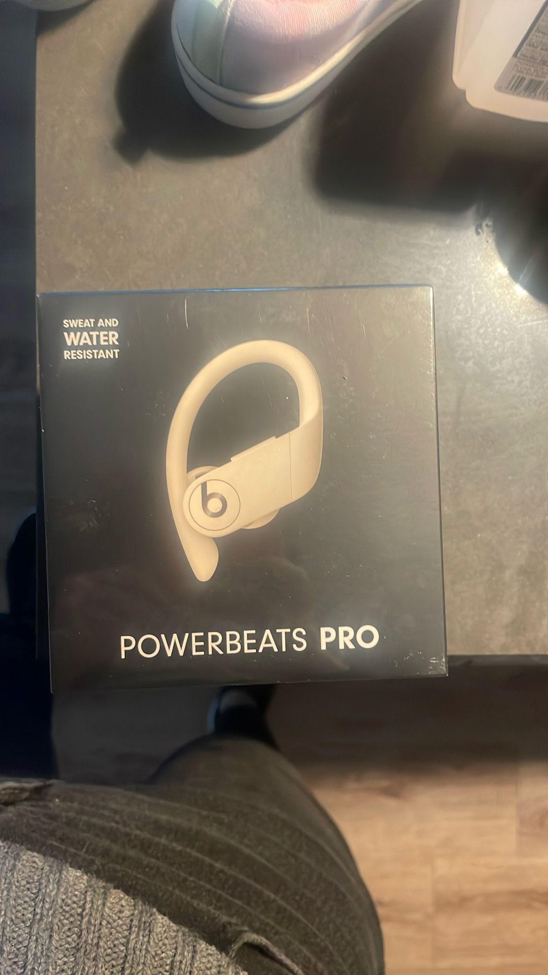 Powerbeats pro Headphones