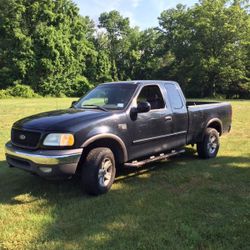 2002 Ford E-150