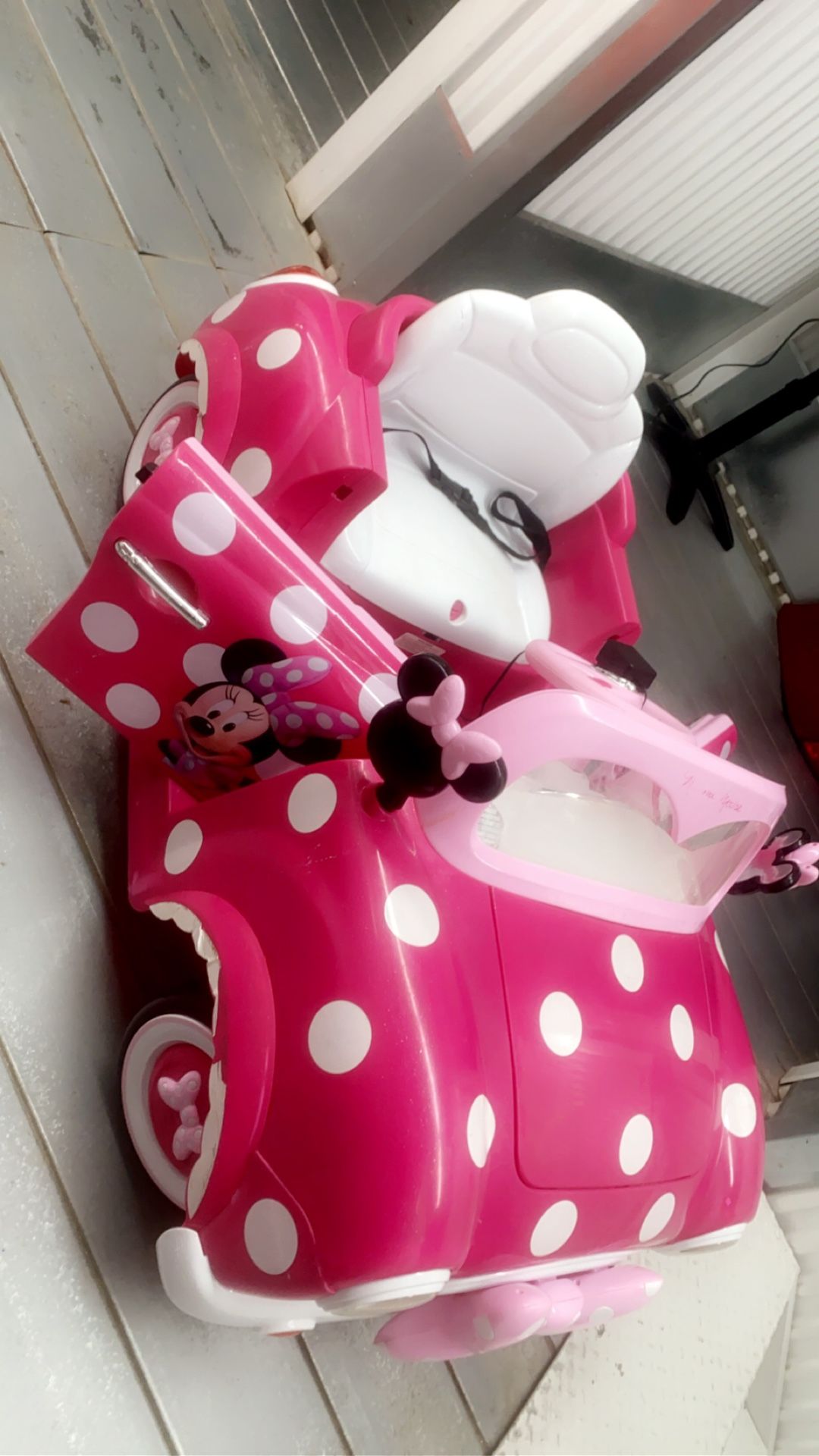 Minie Mouse Electric Car Kids 2t 4t