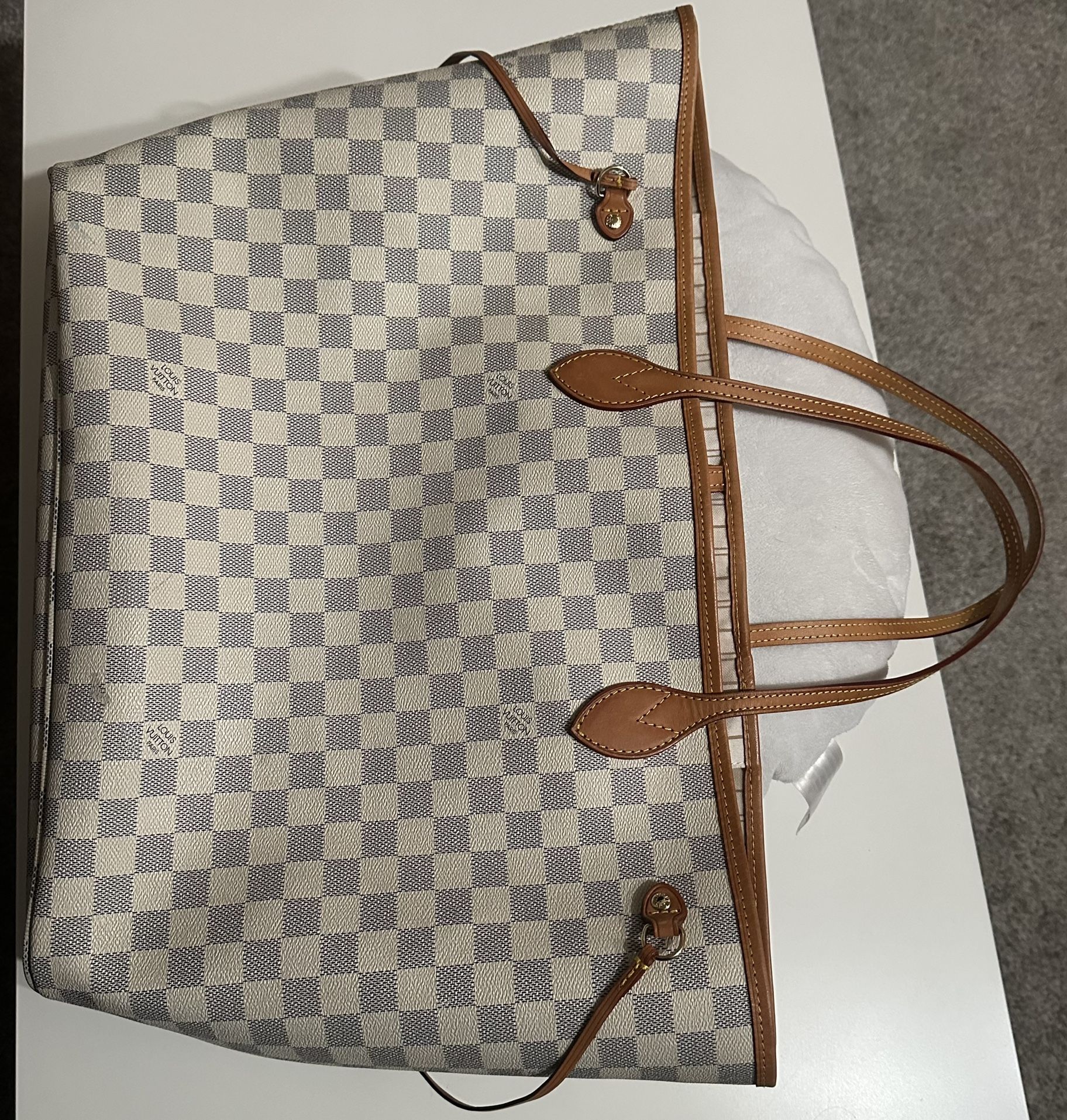 Louis Vuitton - Neverfull GM