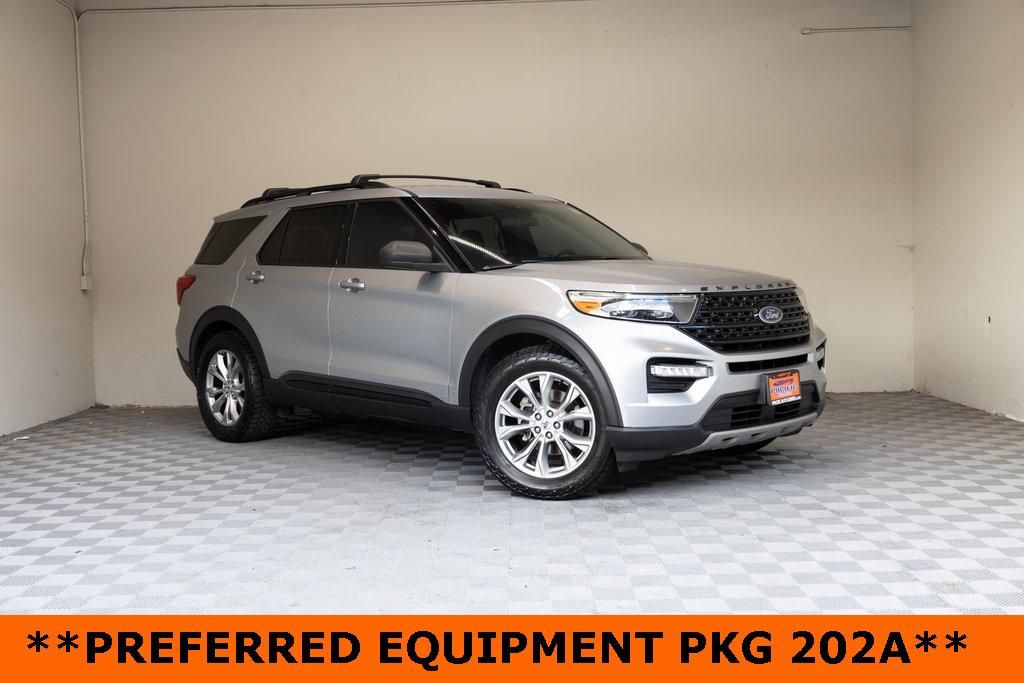 2020 Ford Explorer